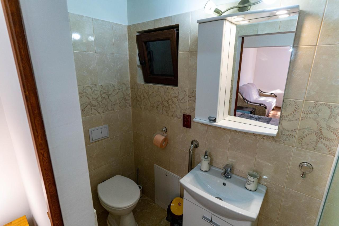 Appartement La Bebe 2 Beds à Hunedoara Extérieur photo