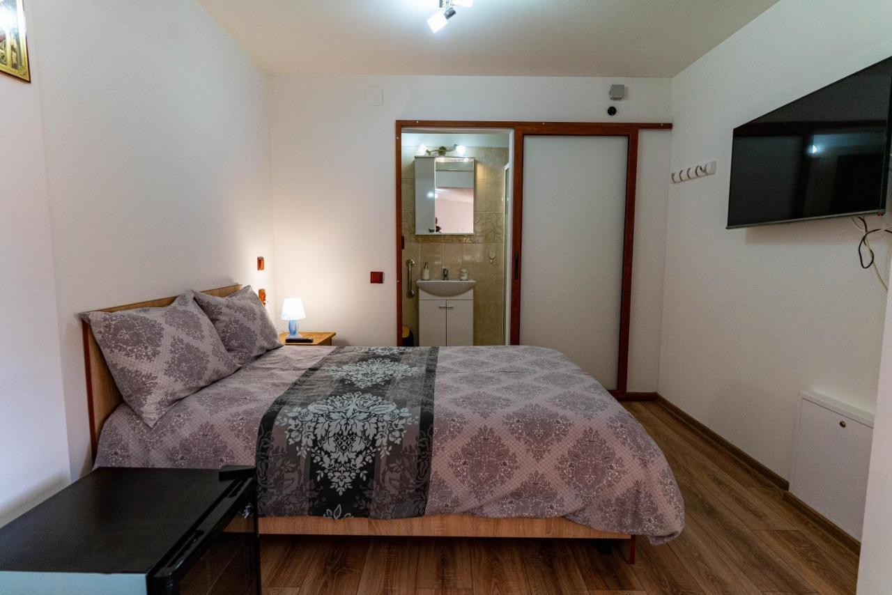 Appartement La Bebe 2 Beds à Hunedoara Extérieur photo